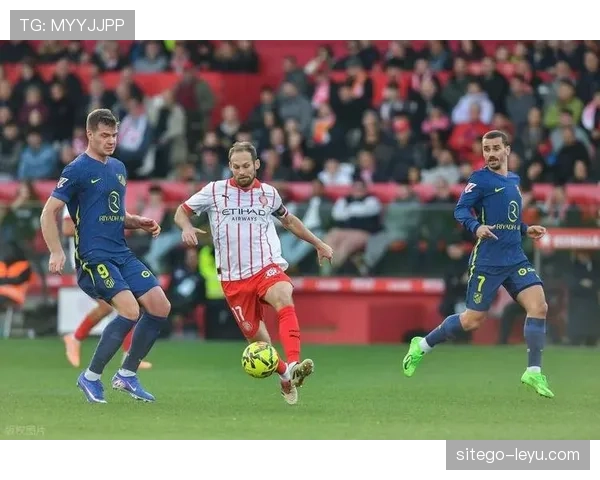 西甲新赛季：帕拉松状态稳健，核心球员率队剑指冠军